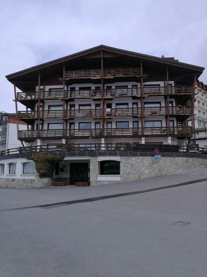 New Condominio Royal Colle Colle Sestriere Eksteriør bilde